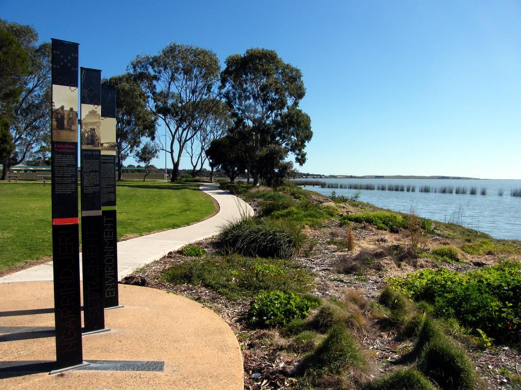 Holiday home Coorong Waterfront Retreat Meningie