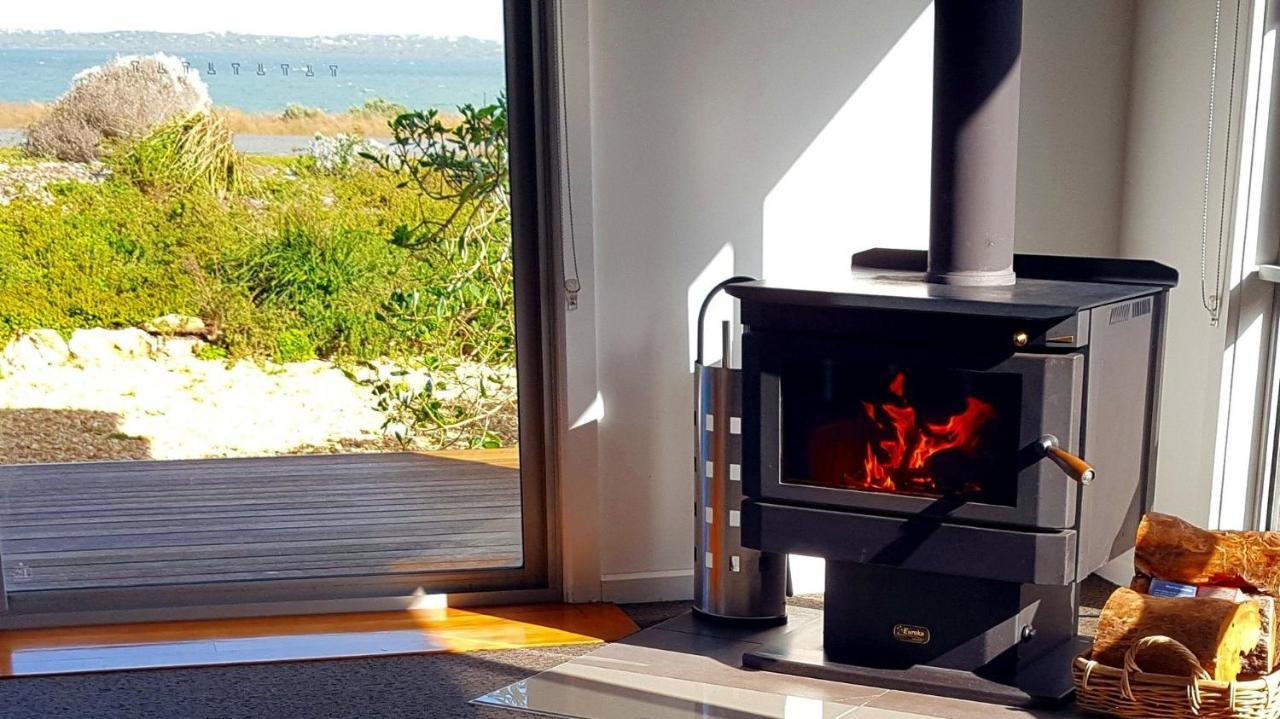 Coorong Waterfront Retreat Meningie